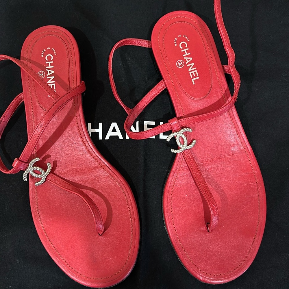 CHANEL Silver CC Logo Red Ankle Strap Thong Sandals